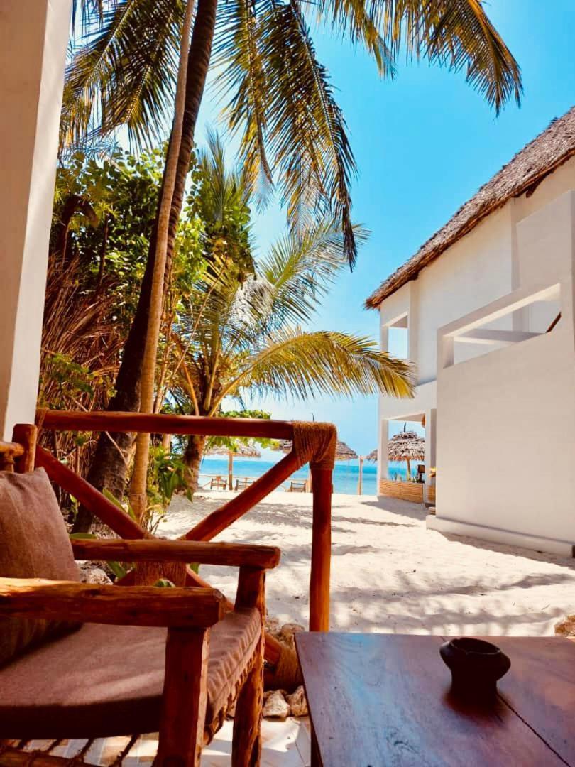 Helwas Zanzibar Beach Hotel Bwejuu Eksteriør billede