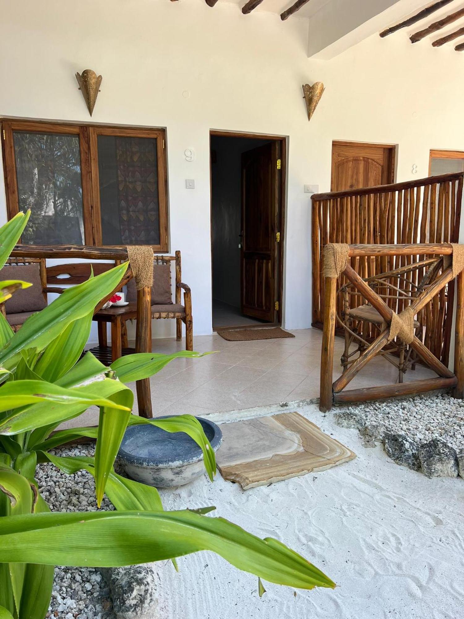 Helwas Zanzibar Beach Hotel Bwejuu Eksteriør billede